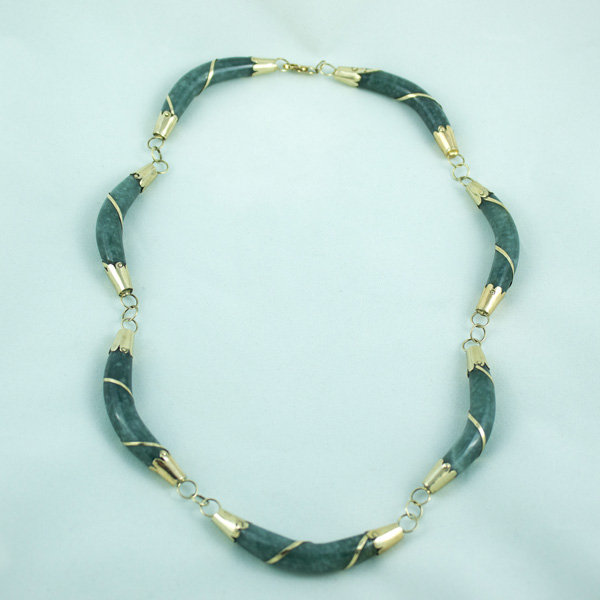 Princess Green Jadeite Jade Necklace 14 K Gold